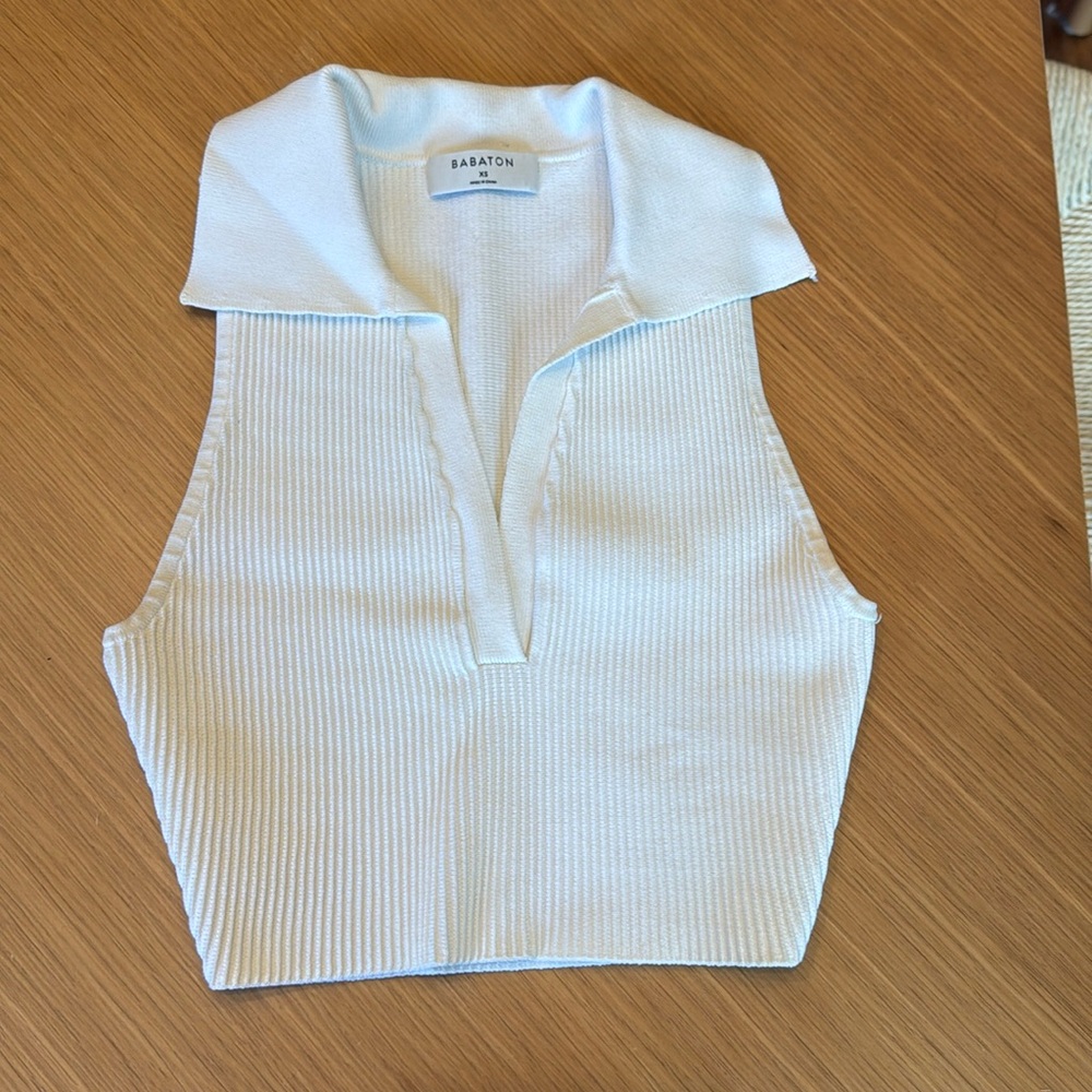 White Crop Babaton shirt